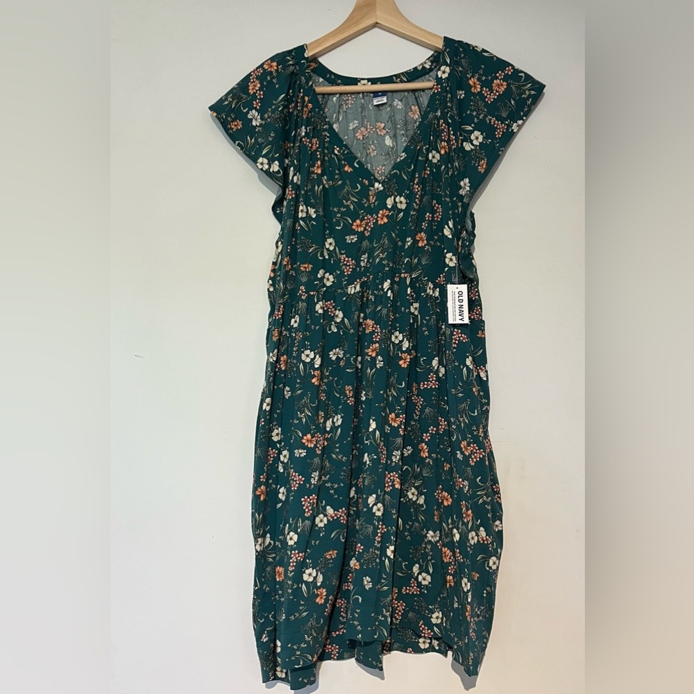 Old Navy Green Floral V-Neck Midi Dress
